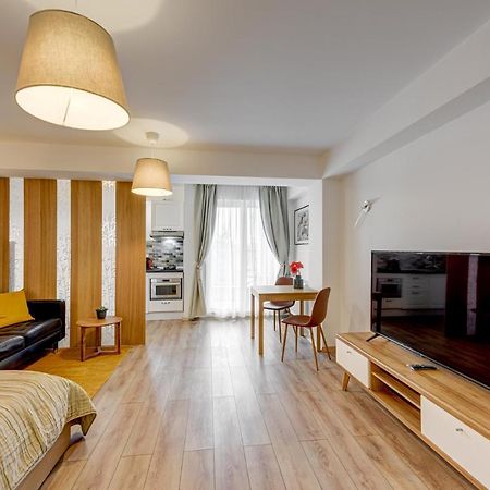 Bucharest Airport Suites & Villas Otopeni Exterior foto