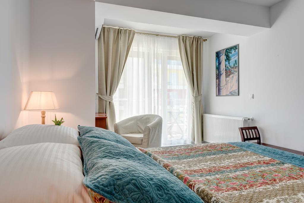 Bucharest Airport Suites & Villas Otopeni Exterior foto