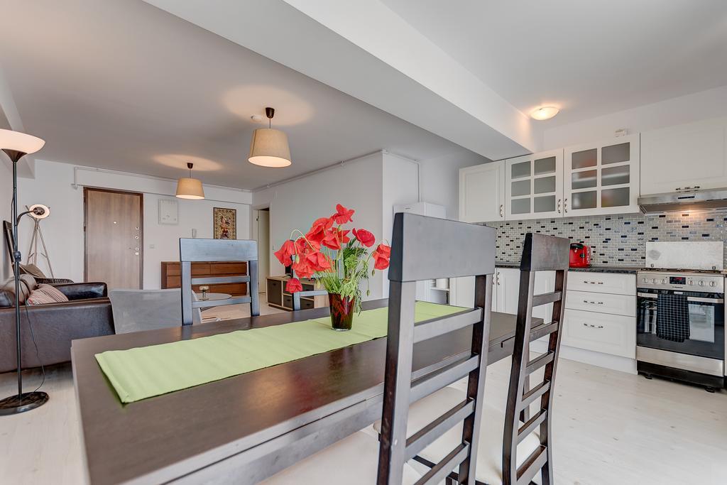 Bucharest Airport Suites & Villas Otopeni Exterior foto