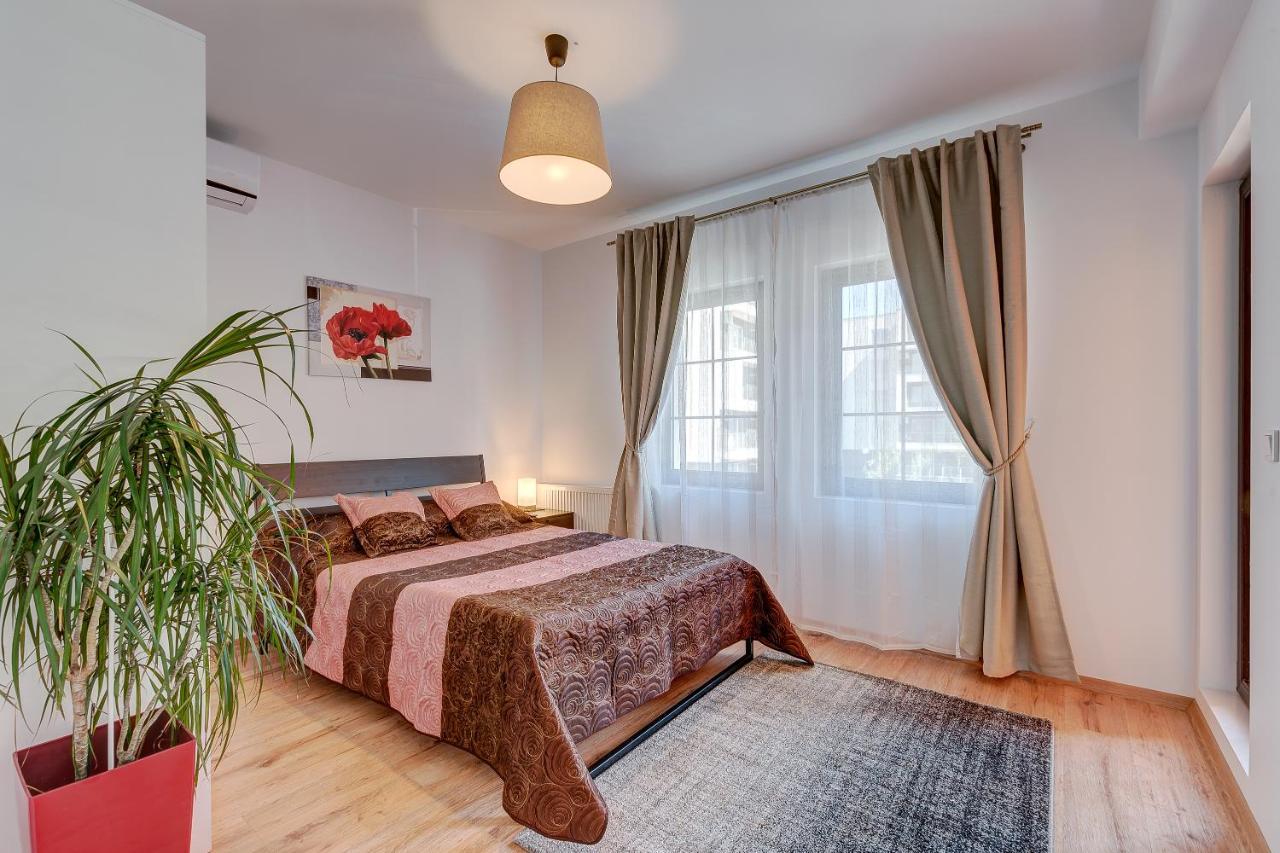 Bucharest Airport Suites & Villas Otopeni Exterior foto